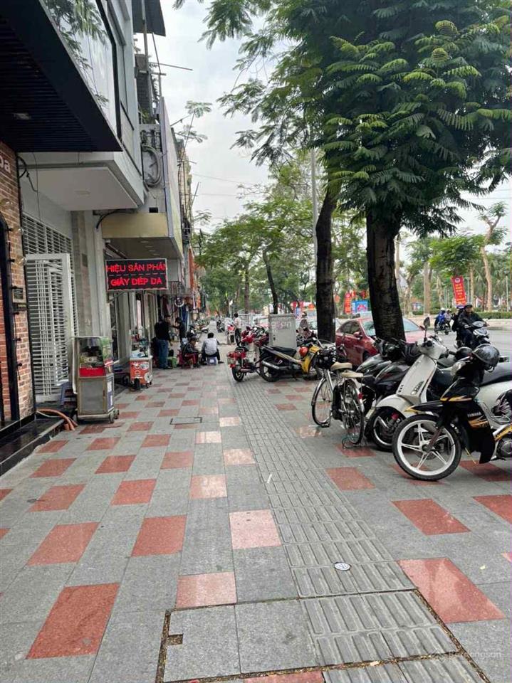 Căn mặt tiền gần 5m phố tô hiệu, đoạn sầm uất  vỉa hè rộng rãi