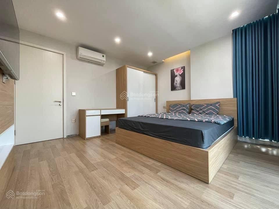 Căn 4 tầng mặt phố tôn đức thắng, gần trường thcs nguyễn bá ngọc  giá chỉ 4,3 tỉ!!