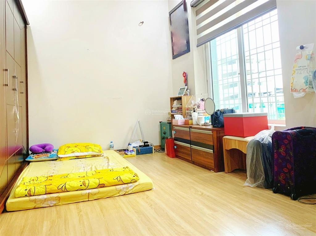 Bán nhà ngõ ô tô ra vào, 2 mặt trước  sau cực thoáng  phố lý tự trọng, hồng bàng
