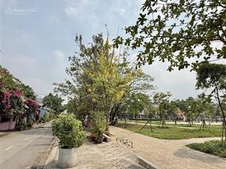 Giảm chào hơn 500tr  bán nhà mặt tiền kinh doanh  còn 5,69 tỷ gần công viên phú hữu, quận 9