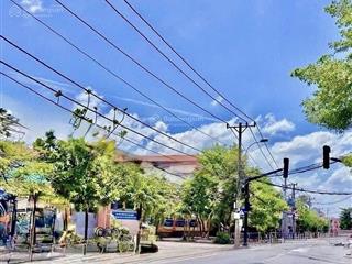 Chủ ngộp cần bán gấp nhà đẹp 03 tầng  chỉ 4,59 tỷ  gần trường ths long trường , quận 9!