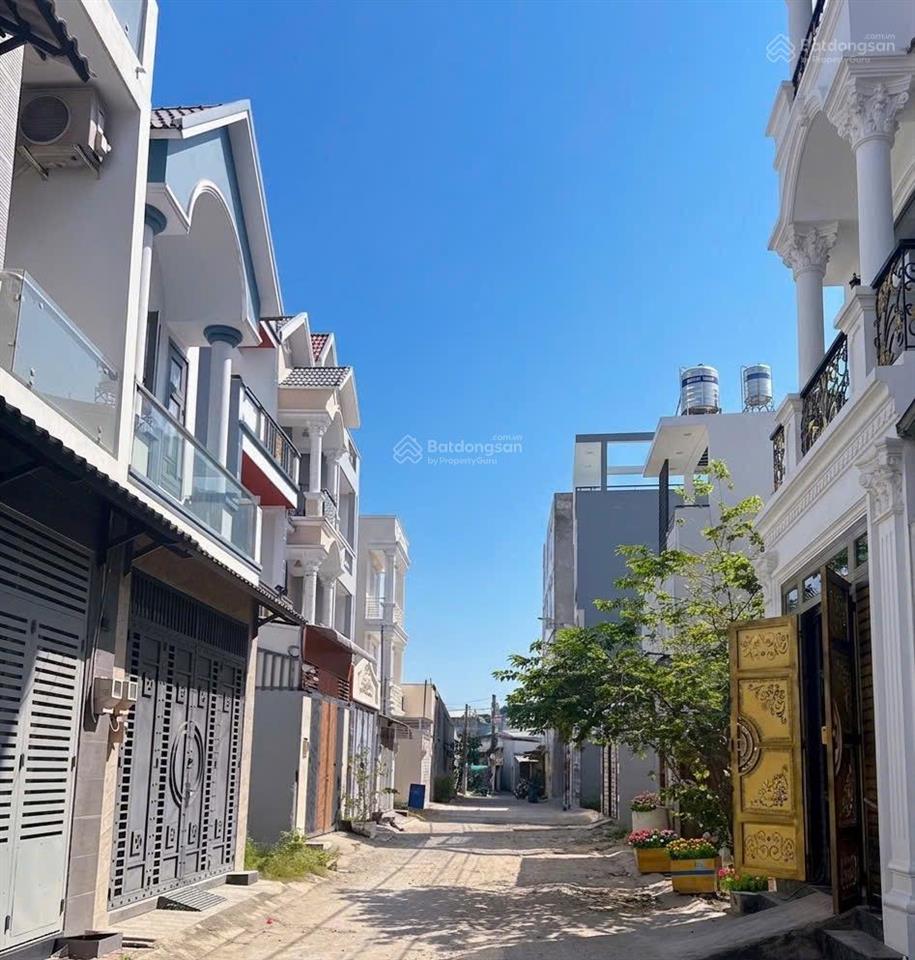 Bán đất đẹp sổ vuông 4 chỉ 4,09 tỷ  gần ubnd phường long trường, quận 9!