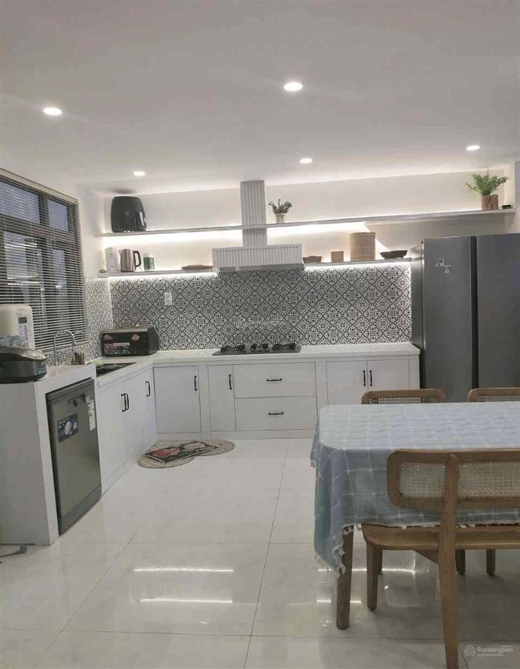 Bán nhà biệt thự mini 02 tầng (120m2)  chỉ 8,95tỷ  gần global city  nguyễn duy trinh, quận 2 !