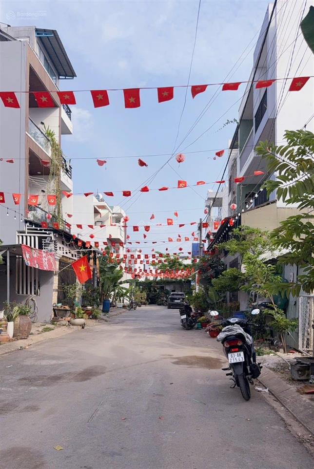 Còn 1 lô duy nhất  bưng ông thoản chỉ 4,25 tỷ  gần global city  liên phường, quận 9!