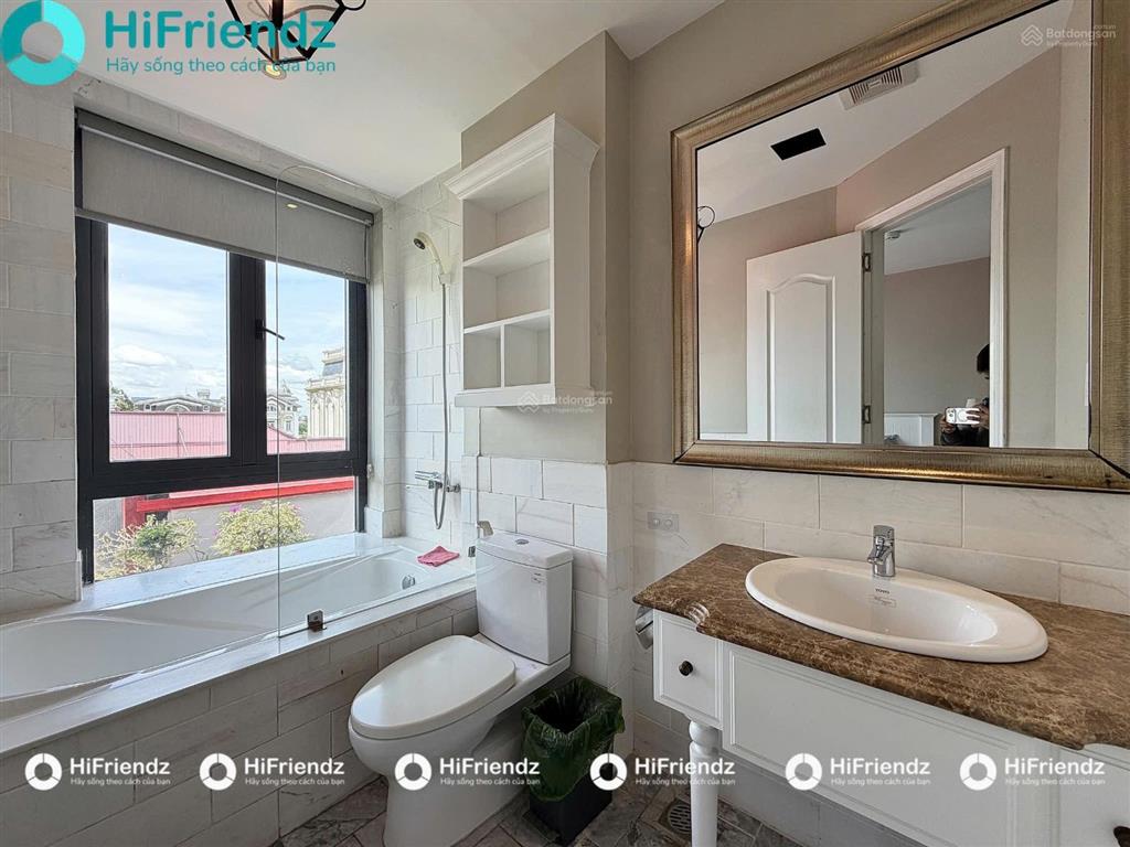 Studio full nội thất thiết kế sang trọng, dọn vào ở ngay