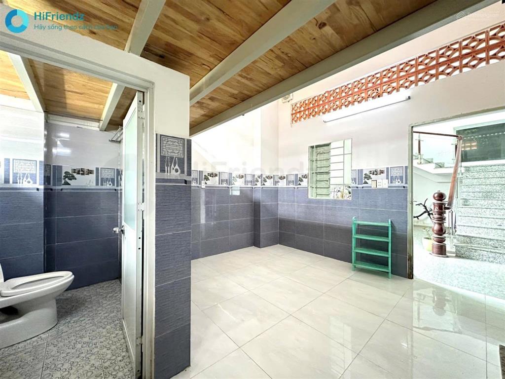 Đừng để đến lúc nhập học mới đi tìm phòng