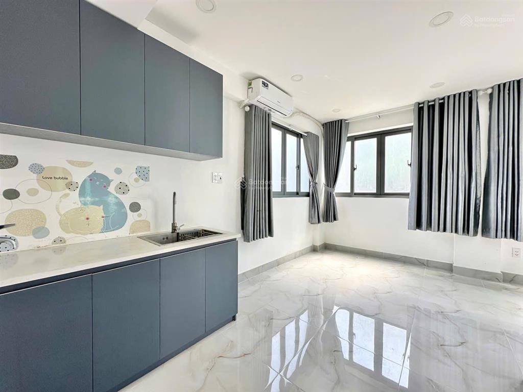 Phòng studio mới tinh không gian rộng, thoáng, dễ decor