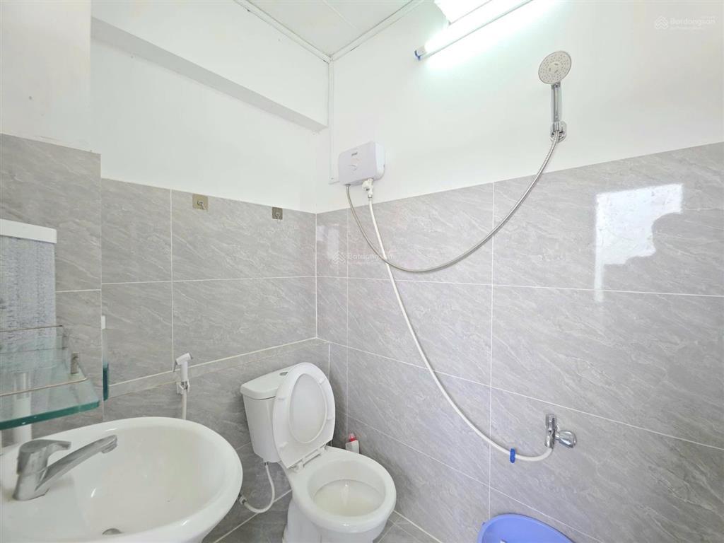 Studio ban công riêng sống chill mỗi ngày