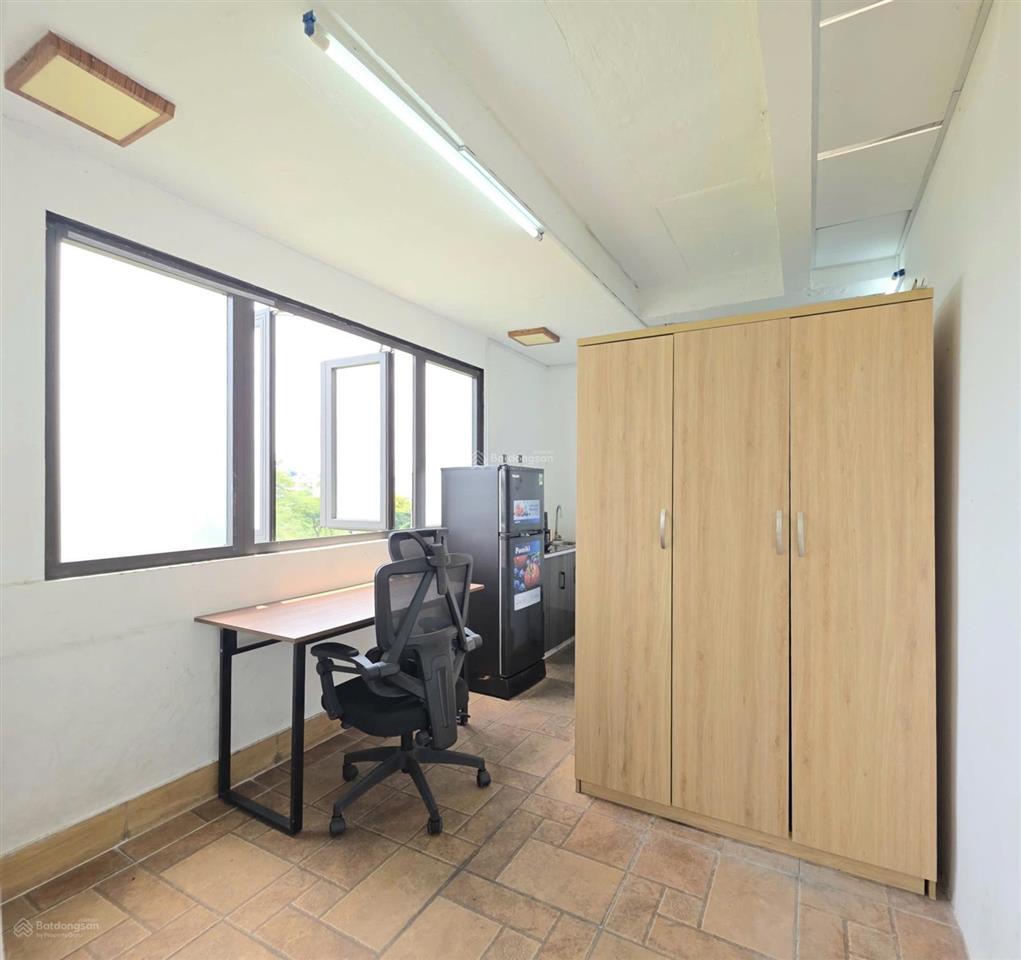Studio ban công riêng sống chill mỗi ngày
