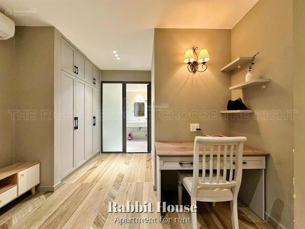 Hot! siêu phẩm penthouse full nội thất cao cấp bậc nhất ngay hồ hảo hớn, quận 1, gần chợ bến thành