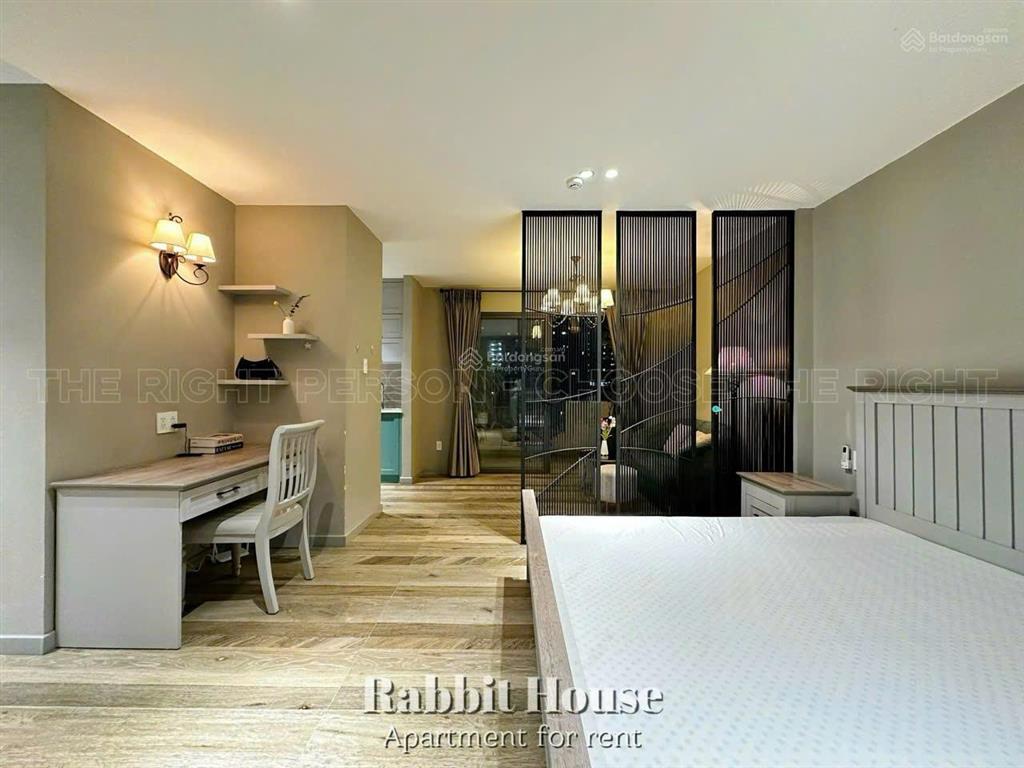 Hot! siêu phẩm penthouse full nội thất cao cấp bậc nhất ngay hồ hảo hớn, quận 1, gần chợ bến thành