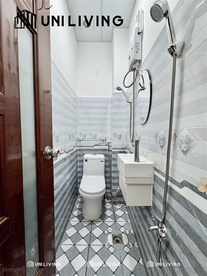 Cho thuê căn hộ ban công đầy đủ nội thất ngay kdc kim sơn kế bên đh tôn đức thắng, sc vivo quận 7