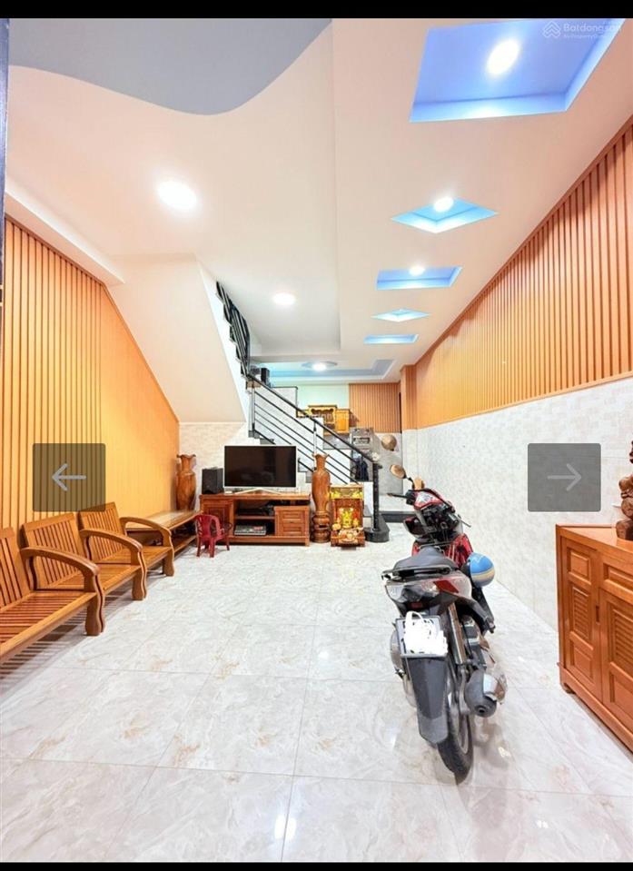 Nhà mới đẹp trung tâm p8 tân bình, gần 50m2, ngang 4.2m nở hậu, 2 tầng kiên cố 2 pn hoàn công đủ,