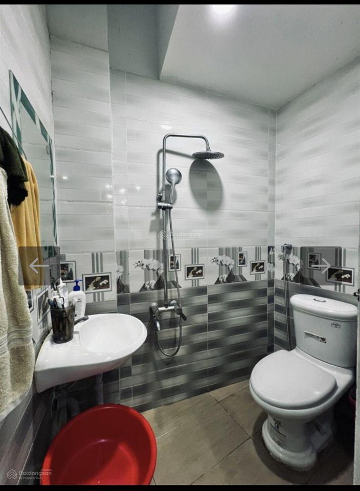 Sát xe hơi llq tân bình  3 tầng btct 3 x 10  dtsd 90m2 3pn 3wc  không lộ giới quy hoạch  tặng n
