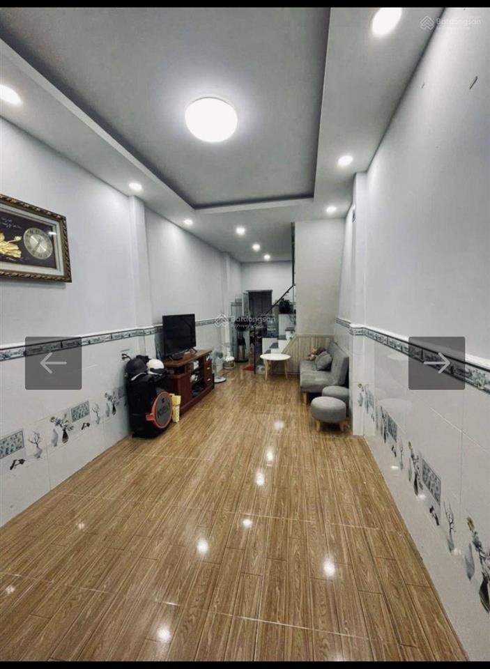 Sát xe hơi llq tân bình  3 tầng btct 3 x 10  dtsd 90m2 3pn 3wc  không lộ giới quy hoạch  tặng n