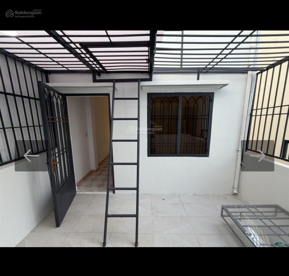 Tiện chợ tiện xe tiện kinh doanh  vị trí nhà phố duy tân, p.8, tân bình sát chợ vải tân bình