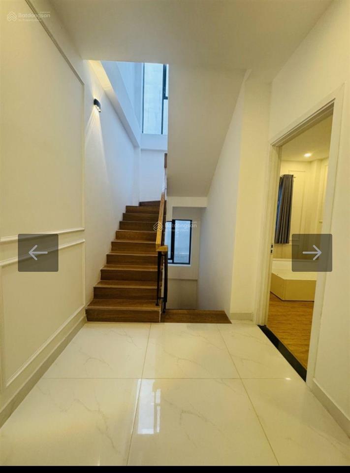 Lạc long quân tân bình ngang 6.2m hiếm gần chợ tân bình chỉ hơn 8 tỷ