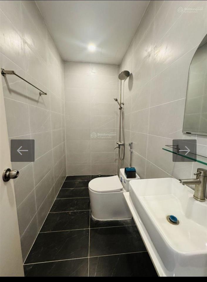 Lạc long quân tân bình ngang 6.2m hiếm gần chợ tân bình chỉ hơn 8 tỷ