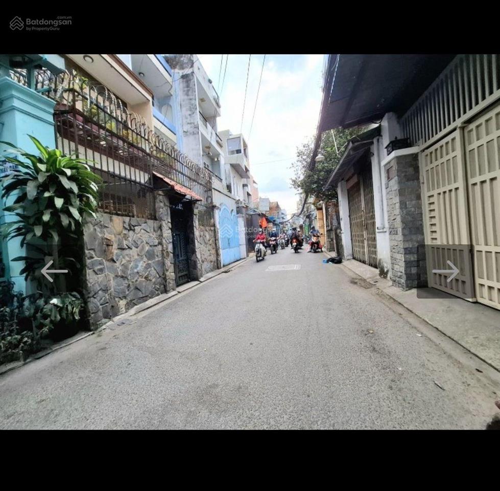 Nhà cmt8 tân bình giáp quận 10, q3, phú nhuận, hẻm 3m trước nhà, 46m2, 2 tầng btct, sổ hoàn công đủ