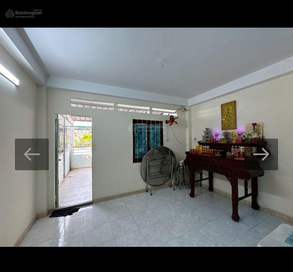 Bán nhà hồng lạc, chủ gấp bán có giá tốt cho khách cọc