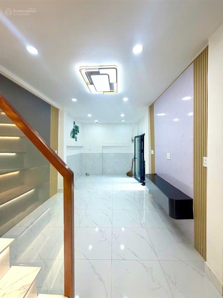 Siêu phẩm 3 tầng  q11 mới đẹp lung linh  24m2  2pn2wc  nhỉnh 3 tỷ79 tl