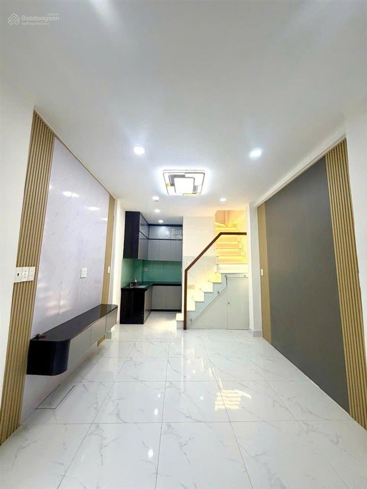 Siêu phẩm 3 tầng  q11 mới đẹp lung linh  24m2  2pn2wc  nhỉnh 3 tỷ79 tl