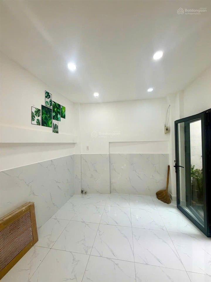 Siêu phẩm 3 tầng  q11 mới đẹp lung linh  24m2  2pn2wc  nhỉnh 3 tỷ79 tl