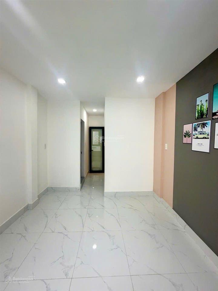 Siêu phẩm 3 tầng  q11 mới đẹp lung linh  24m2  2pn2wc  nhỉnh 3 tỷ79 tl