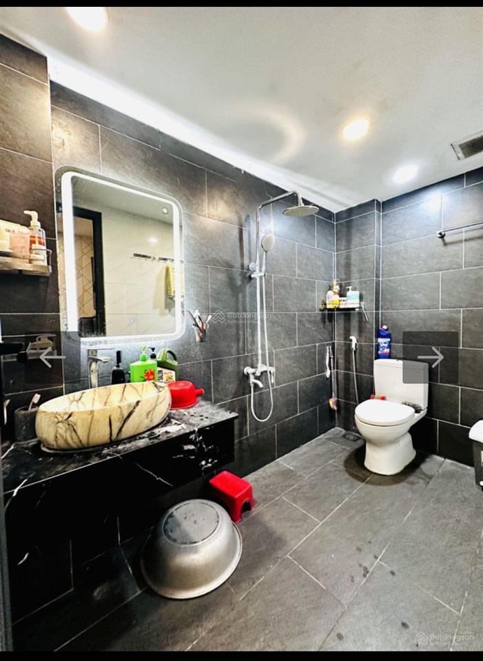 Lô góc hẻm thông phạm văn hai, phường 3, tân bình  3 tầng giá 5.9 tỷ tl