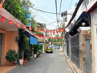 Nhà mới phan đăng lưu dọn vô ở liền 3 lầu