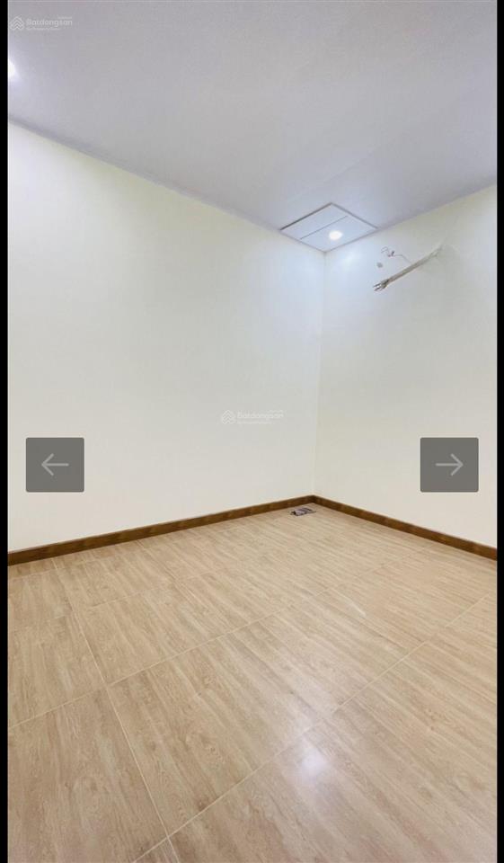 Nhà mới tinh 40m²  2 tầng 5.4 tỷ tặng nội thất cơ bản chỉ sau lưng 1 căn mặt tiền