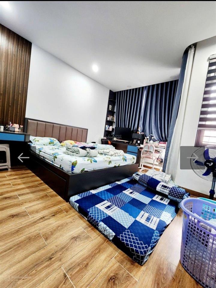 Hiếm nhà đẹp ngay cư xá lữ gia & nhà thi đấu phú thọ  diện tích 50m2  5 tầng  chủ tặng toàn bộ