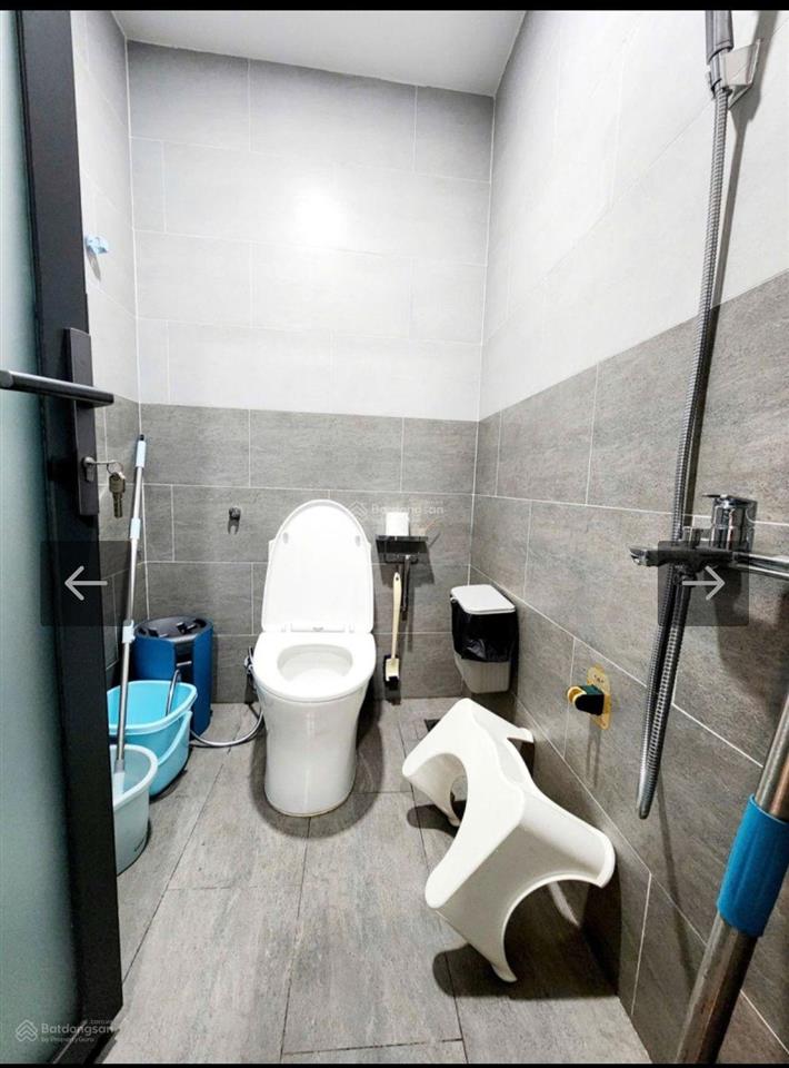 Hiếm nhà đẹp ngay cư xá lữ gia & nhà thi đấu phú thọ  diện tích 50m2  5 tầng  chủ tặng toàn bộ