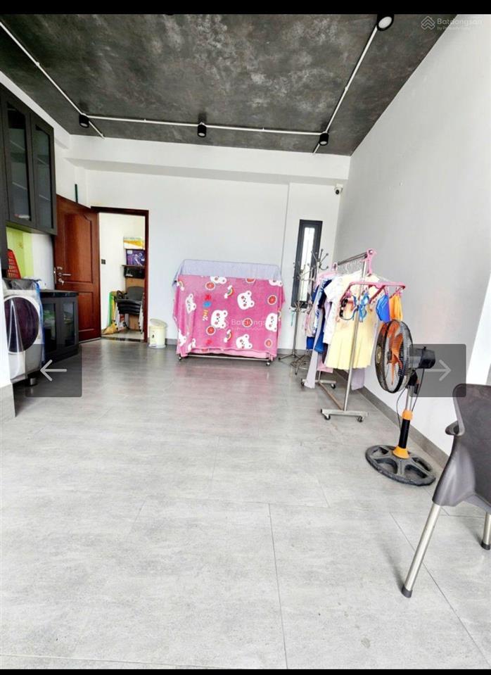 Hiếm nhà đẹp ngay cư xá lữ gia & nhà thi đấu phú thọ  diện tích 50m2  5 tầng  chủ tặng toàn bộ