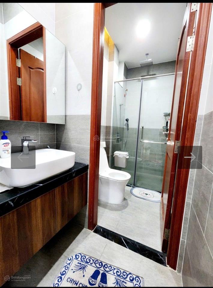 Hiếm nhà đẹp ngay cư xá lữ gia & nhà thi đấu phú thọ  diện tích 50m2  5 tầng  chủ tặng toàn bộ