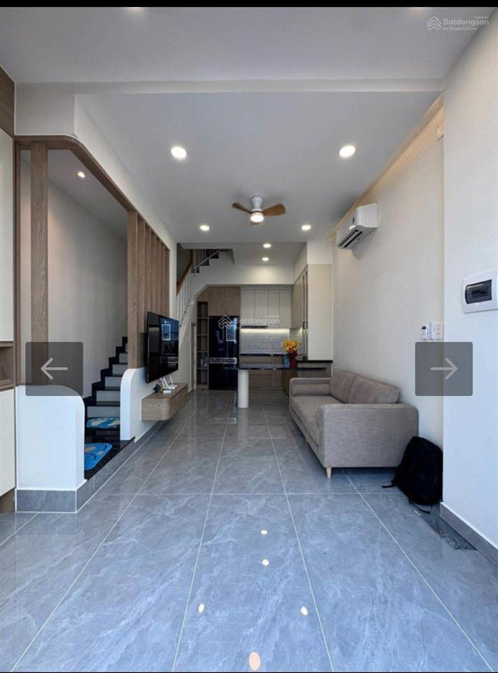 Âu cơ kế bên vòng xoay lê đại hành, nhà mới tặng full nội thất