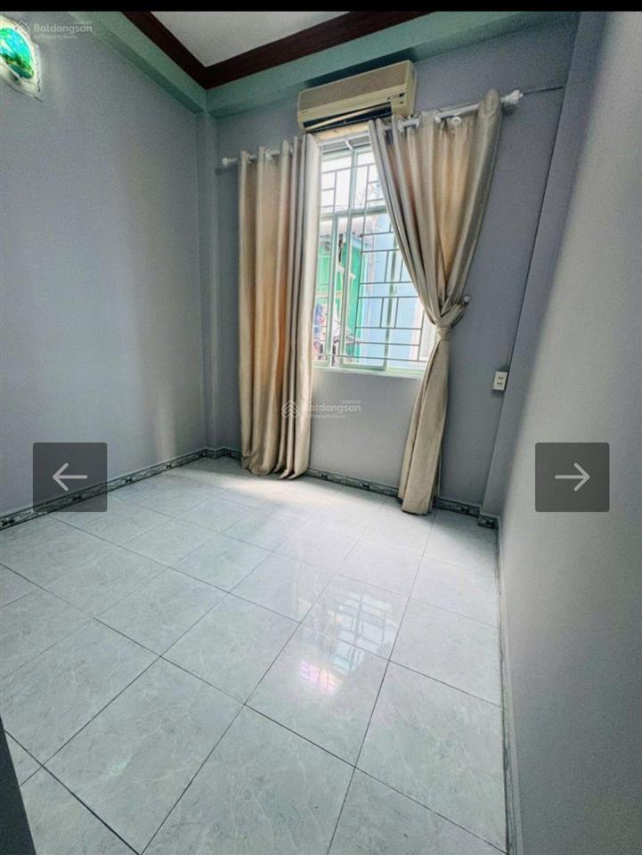 Giảm 200 triệu giá mới 7.6 tỷ nhà đã sơn lại mới sạch đẹp ở ngay. công năng đầy đủ