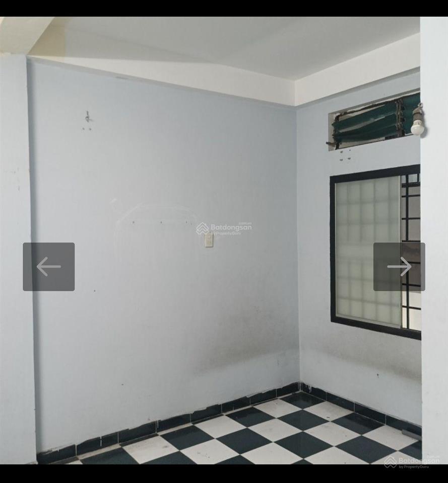 Nhà khu đất thánh trục đường tứ hải, mặt tiền trước nhà 5 m