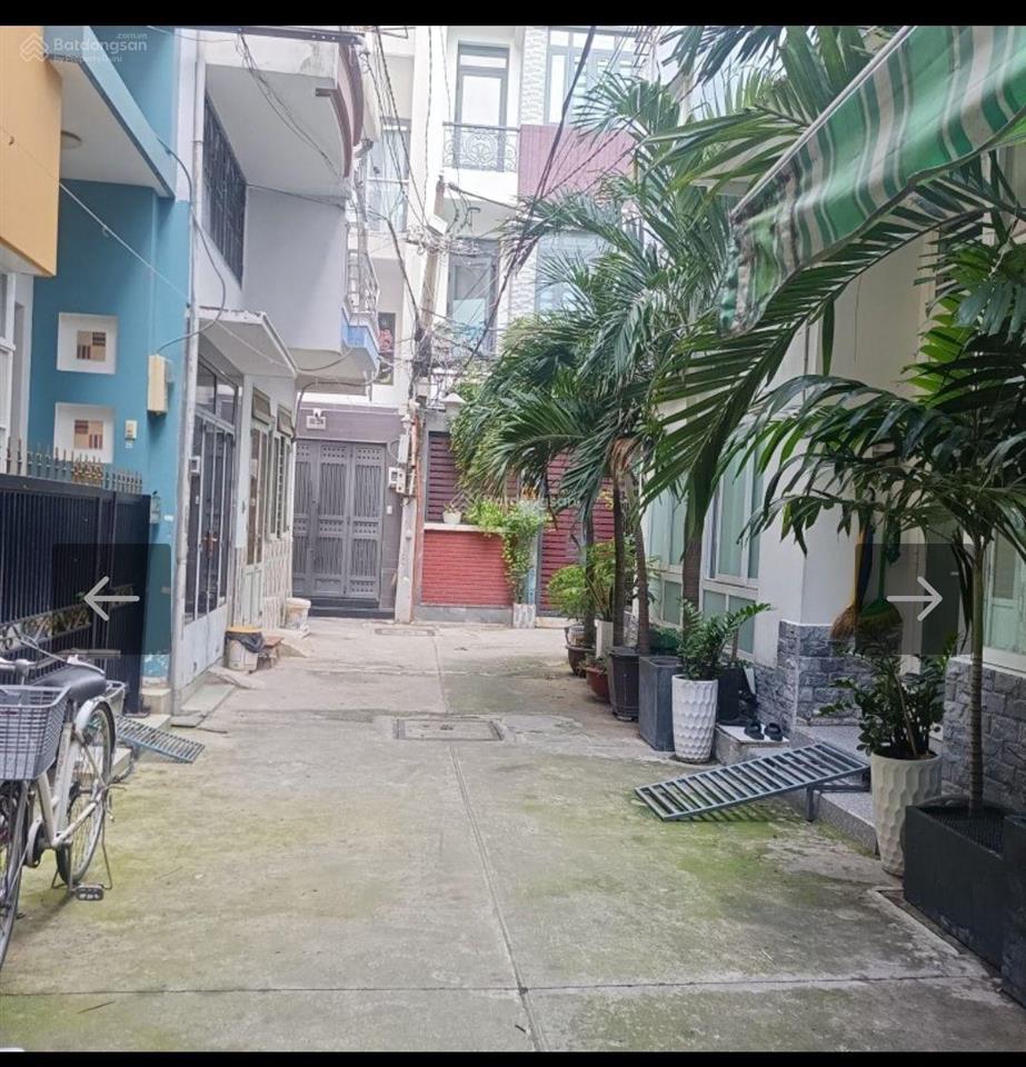 Nhà khu đất thánh trục đường tứ hải, mặt tiền trước nhà 5 m