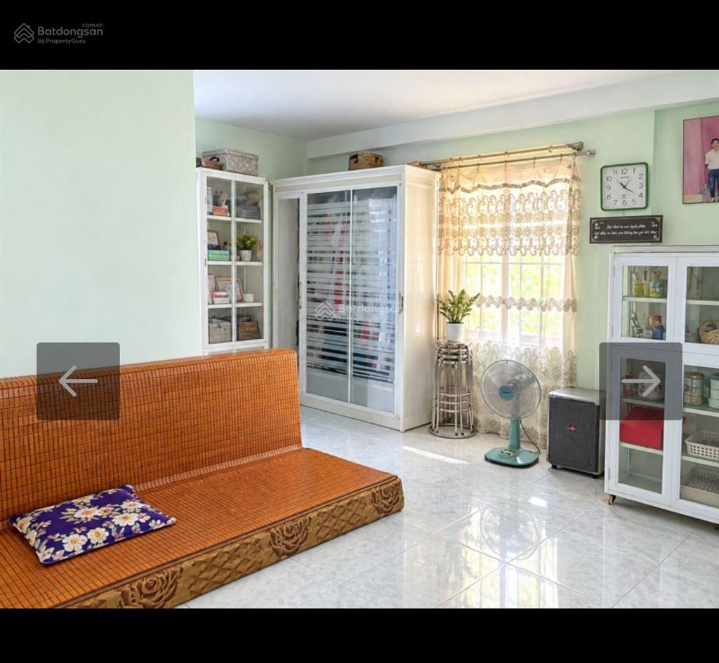Vị trí độc tôn mtkd hồng lạc  lô góc 3 mặt thoáng. 7 tỷ tl
