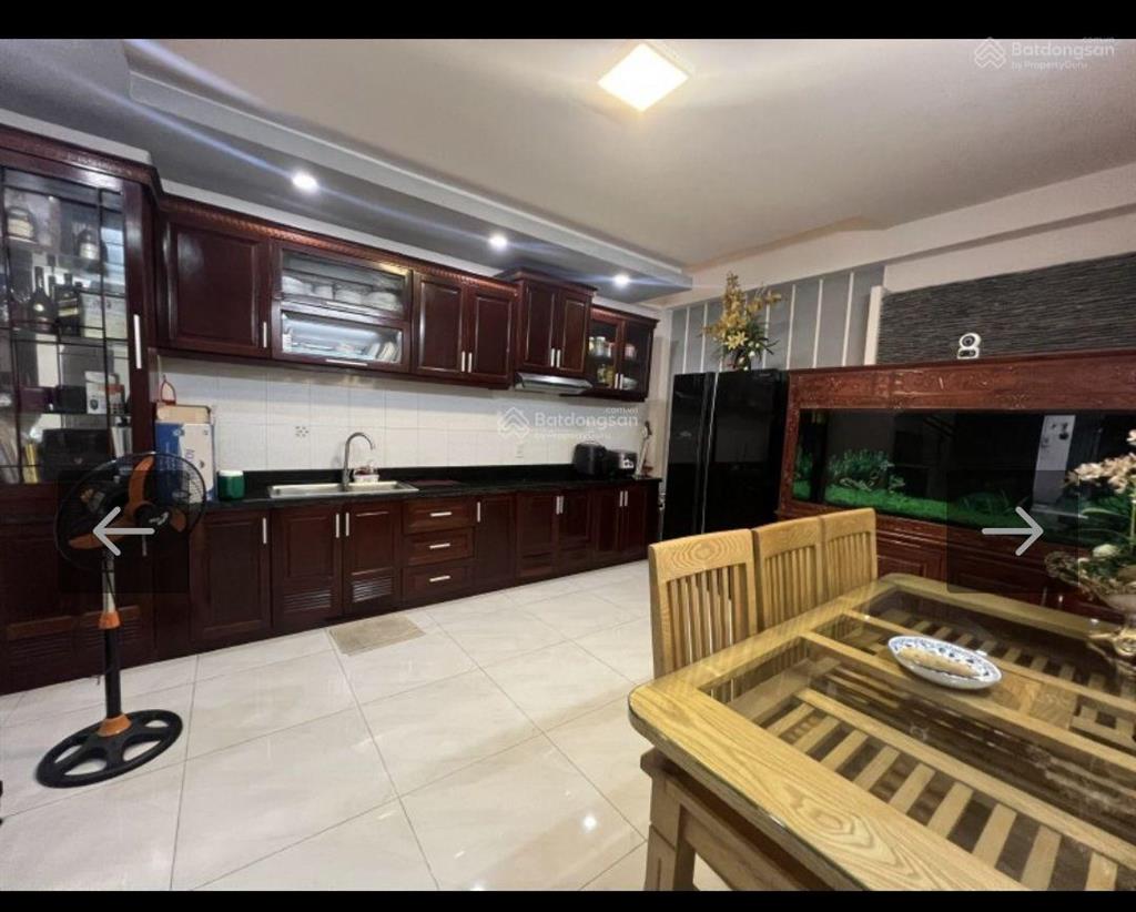 Chỉ hơn 7 đồng  nhà 5 tấm đúc khu vip cx phú thọ, lạc long quân