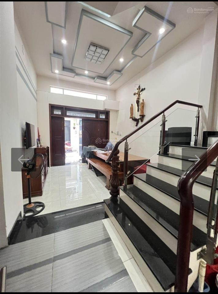 Chỉ hơn 7 đồng  nhà 5 tấm đúc khu vip cx phú thọ, lạc long quân