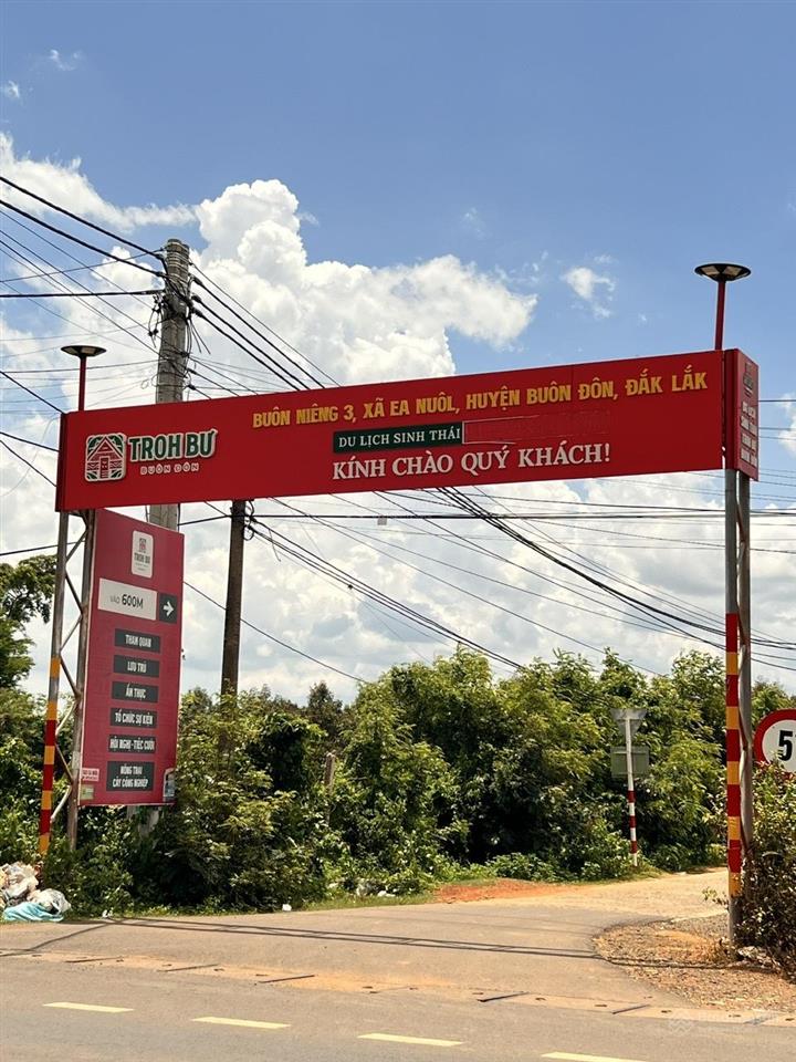 Bán khu đất có suối làm farmstay gần tp. buôn mê thuột, đã được phân 3 lô, sát tỉnh lộ 1
