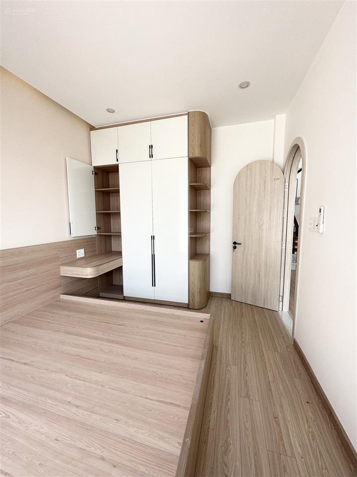 Bán nhà đổ mê 2.5 tầng, đường kiệt ô tô rộng, đường nguyễn lương bằng
