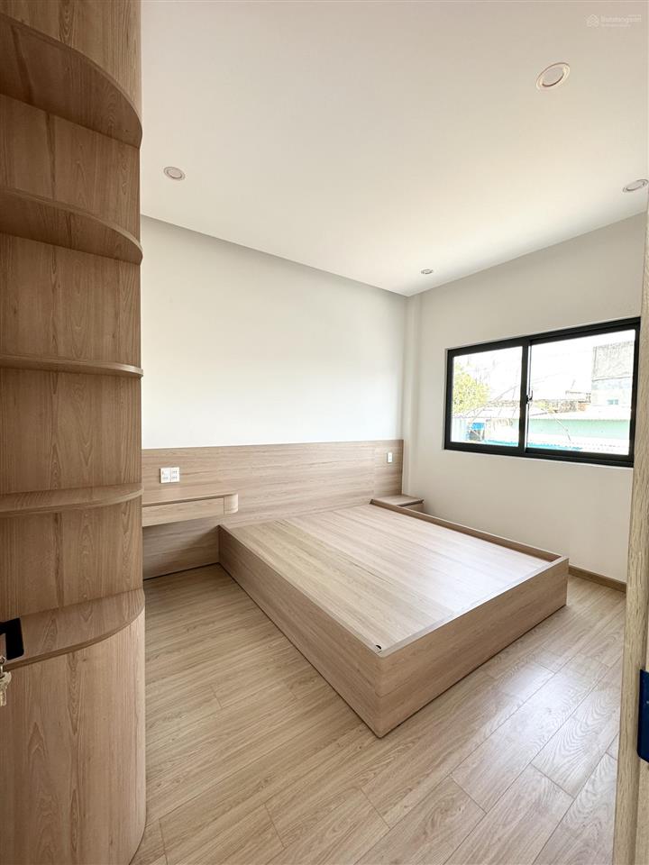 Bán nhà đổ mê 2.5 tầng, đường kiệt ô tô rộng, đường nguyễn lương bằng