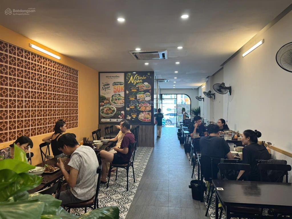 Sang nhượng nhà hàng phố vũ phạm hàm  cầu giấy