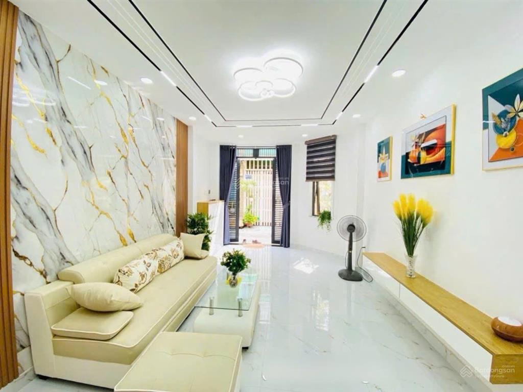 Kẹt tiền cần bán gấp nhà cấp 4 810 triệu