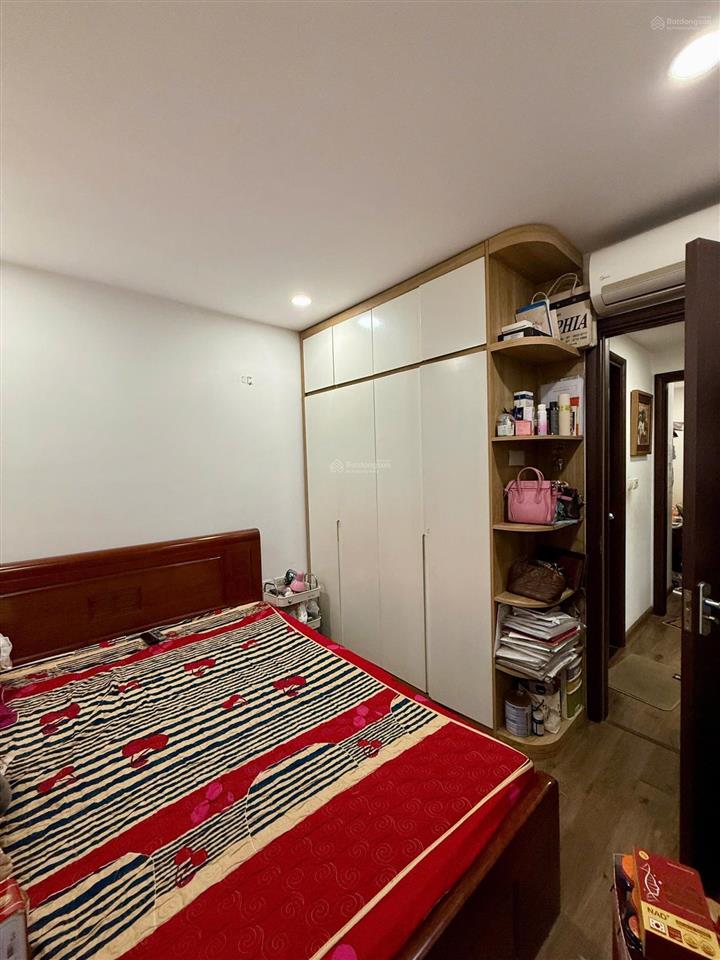Chỉ 3,8 tỷ mua ngay căn 2 phòng ngủ hateco xuân phương full đồ nhận nhà ngay có hồ vị trí đẹp