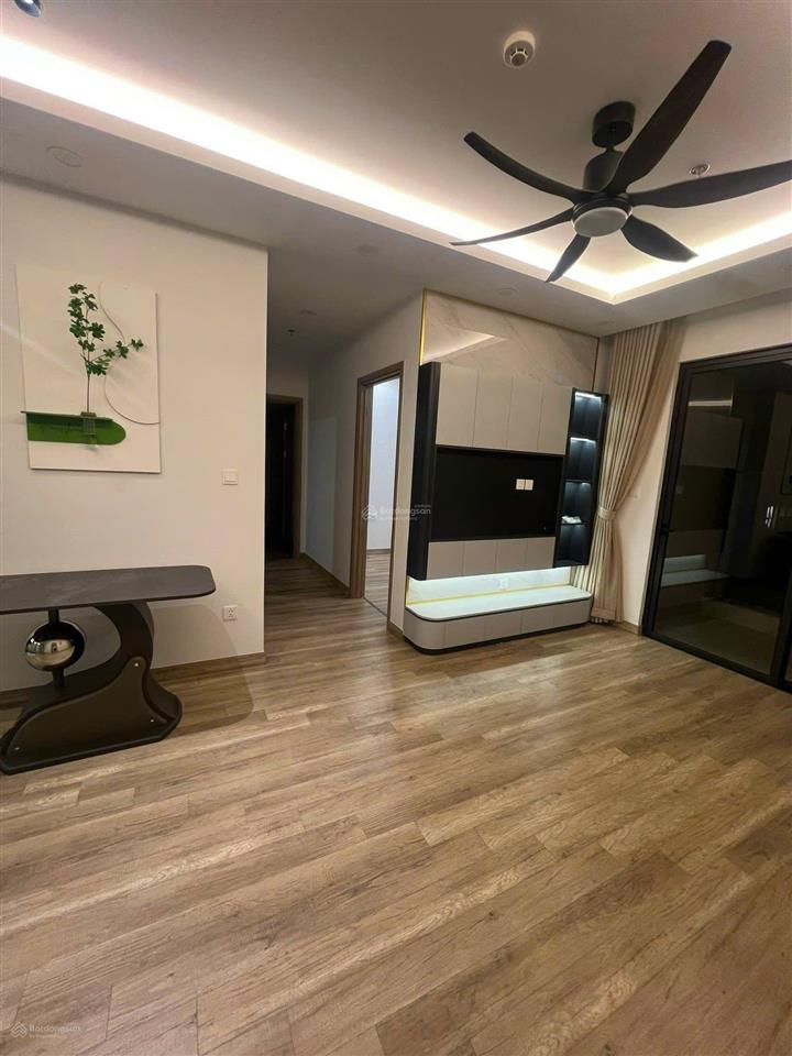 Chỉ 7,3 tỷ nên mua căn 3pn 110m2, thiết kế đẹp, vuông vắn ở the wisteria, nội thất mới tươi