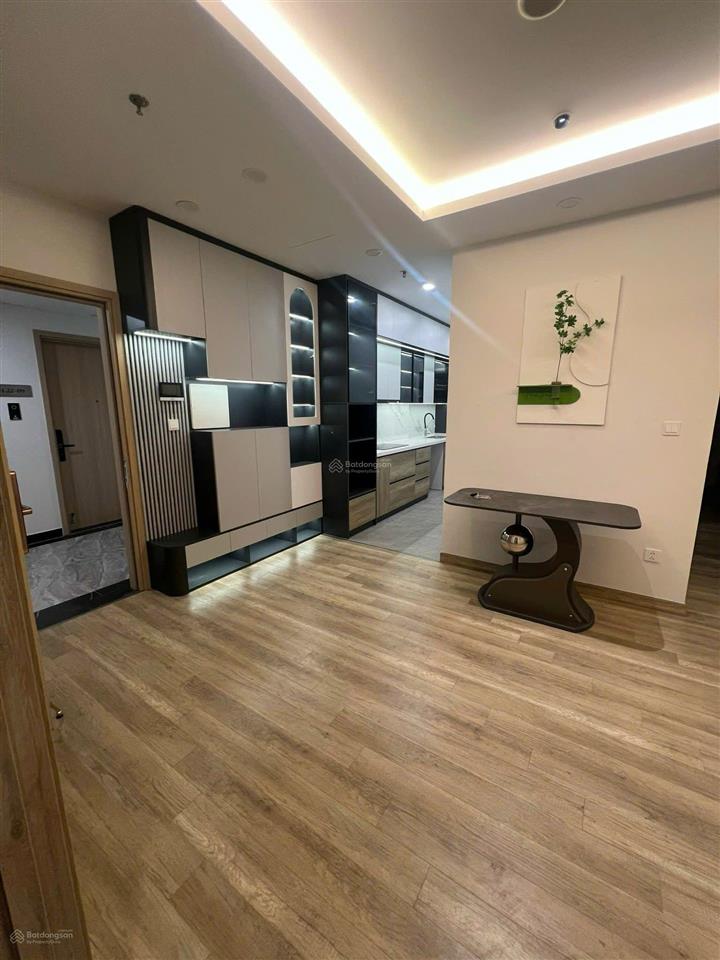 Chỉ 7,3 tỷ nên mua căn 3pn 110m2, thiết kế đẹp, vuông vắn ở the wisteria, nội thất mới tươi